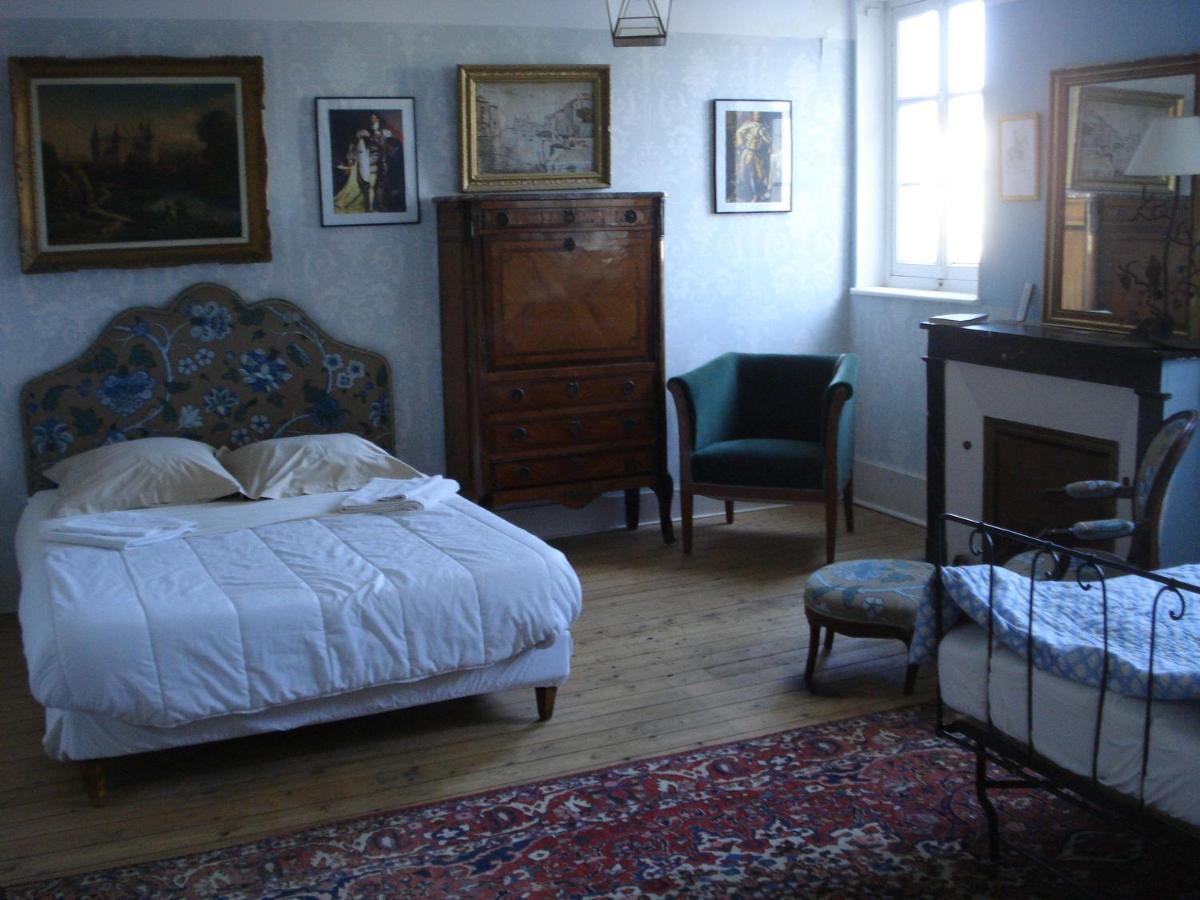 Bed and Breakfast Le Chevalier D'Eon Тоннер Экстерьер фото