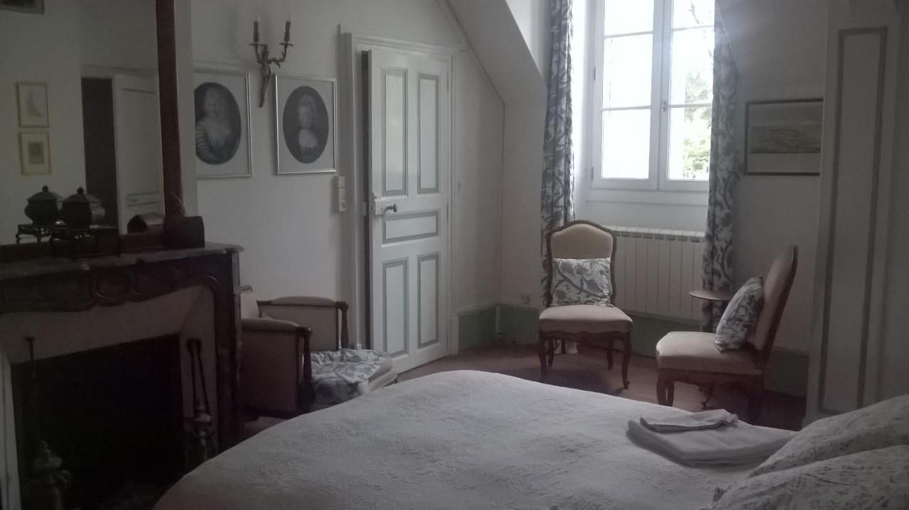 Bed and Breakfast Le Chevalier D'Eon Тоннер Экстерьер фото